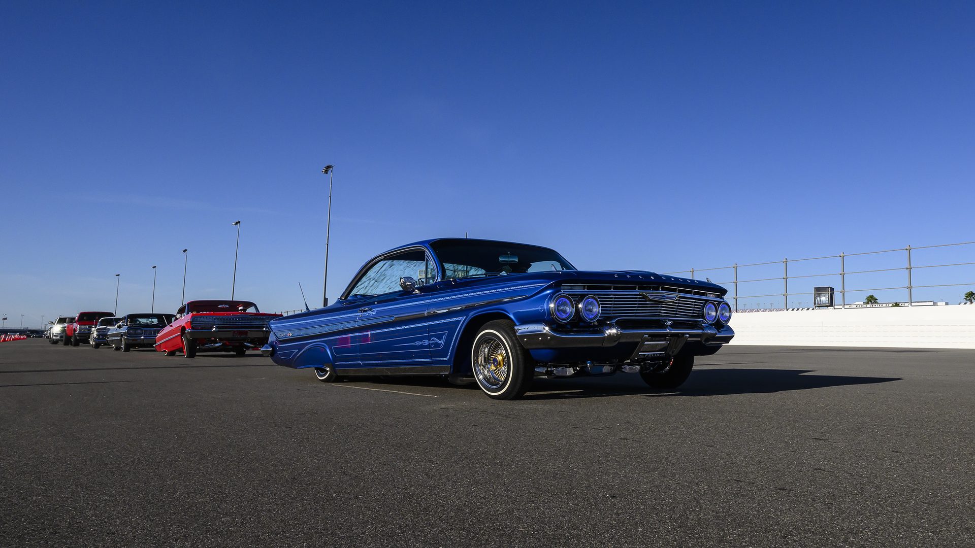 Show cars at the Daytona Turkey Run®
