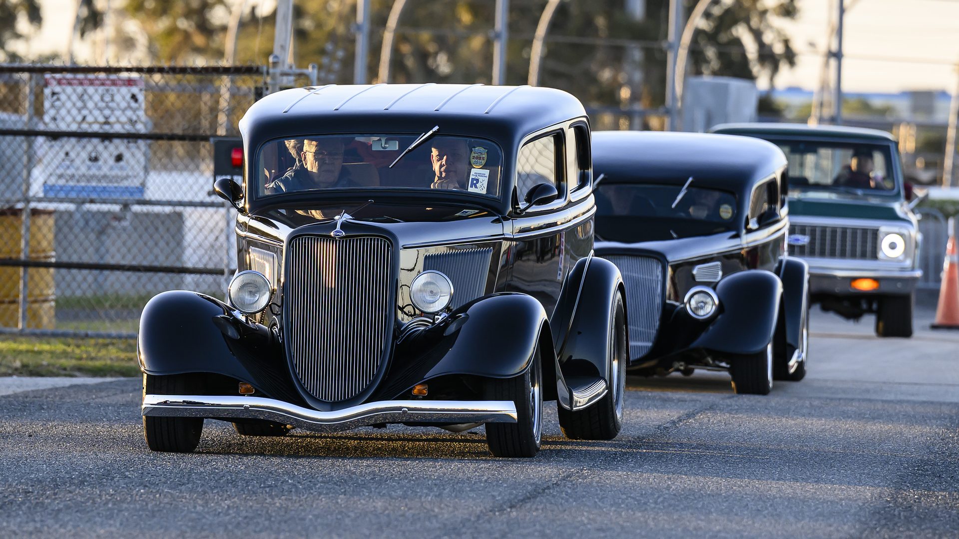 Show cars at the Daytona Turkey Run®