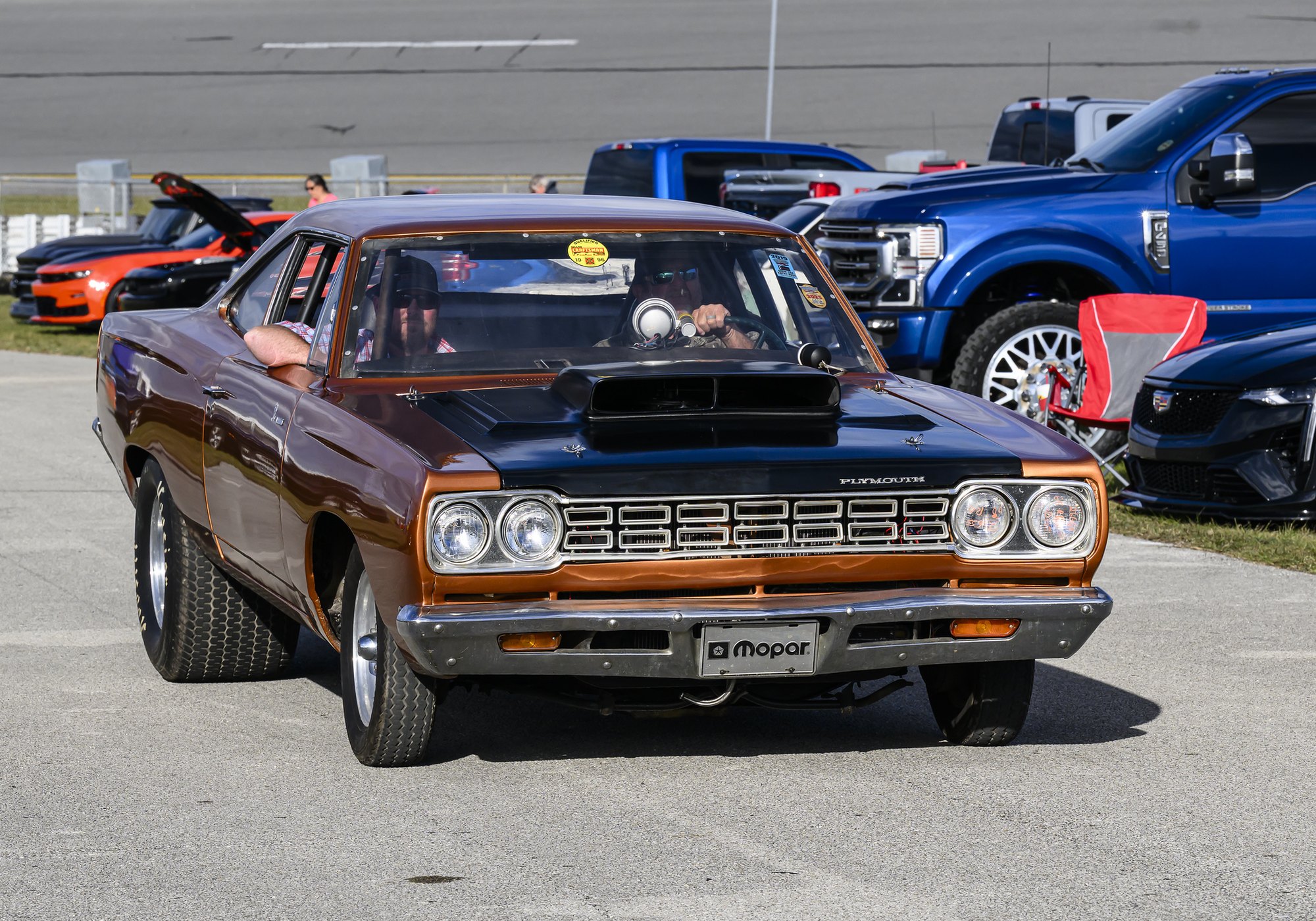 Show cars at the Daytona Turkey Run®
